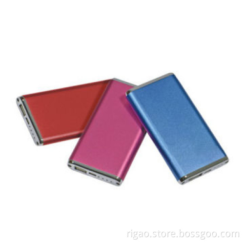 4,600mAh aluminum housing LED light thin power bank